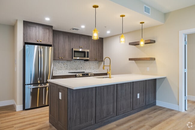 Madison Square, Hoboken, NJ 07030 - photo 6