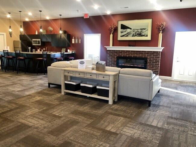 Liberty Station, Carlisle, OH 45005 - photo 2