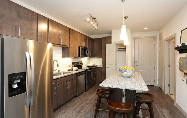 The Marling, Madison, WI 53704 - photo 2