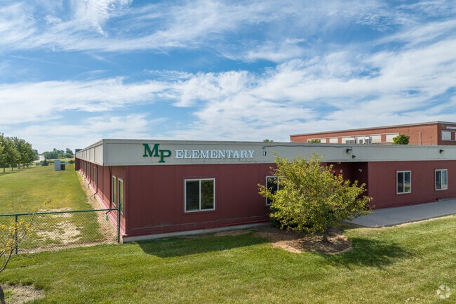 Madison-Plains Elementary School is located in London, Ohio.