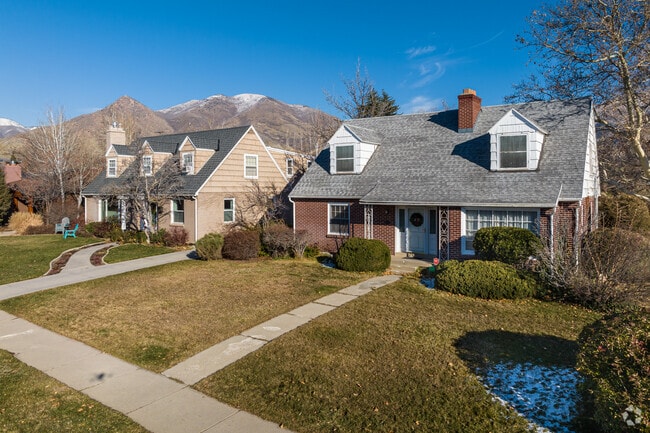 Cape Cod style homes line this neighborhood street in Sunnyside East.