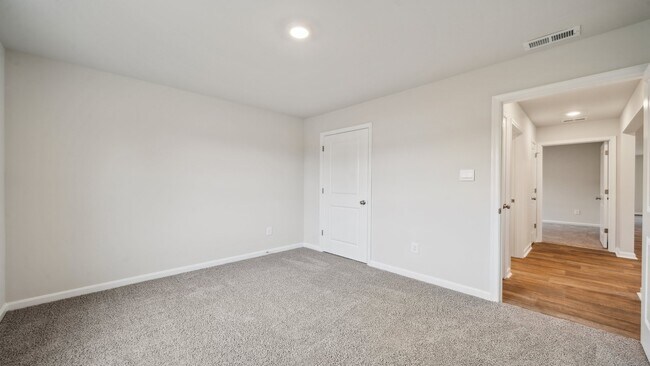 102 Fieldcrest Ln, Staunton, VA 24401 - photo 7