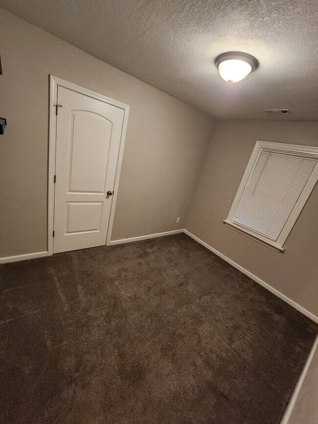 2724 Mapleton Ave, Norfolk, VA 23504 - photo 6