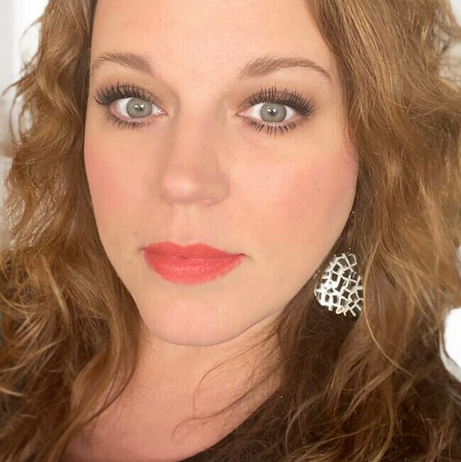 AMANDA MERSHON