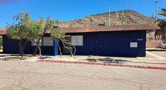 2016 W Cactus Rd, Phoenix, AZ 85029