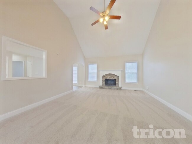 718 Creekridge Ct, Temple, GA 30179 - photo 2