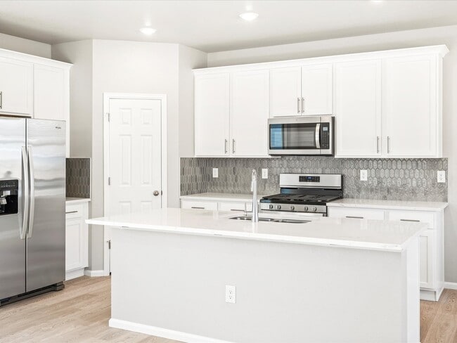 749 N Shawnee St unit 37074767, Aurora, CO 80018 - photo 7