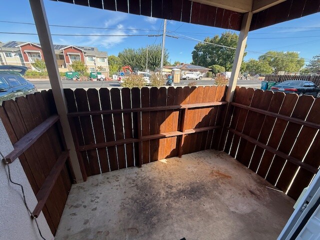 1230 W Sycamore St, Willows, CA 95988 - photo 7