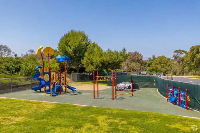 Estancia Elementary School has a fantastic playground that the students greatly enjoy.