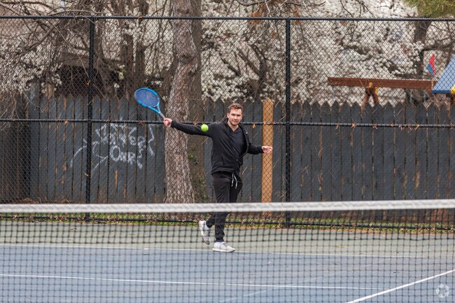 Solo Gibbs Park near Riverside has tennis courts and a playground.