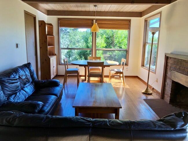 1216 Spruce St unit 1216-1/2 Spruce, Berkeley, CA 94709 - photo 5