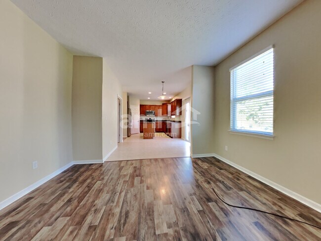 2106 Prairie Clover Dr, Lebanon, OH 45036 - photo 5