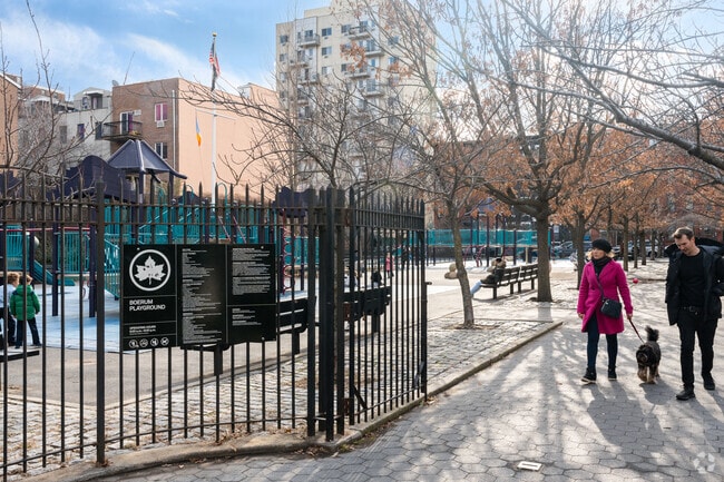 Boerum Park in Boerum Hill gives its residents a place to escape the busy city.