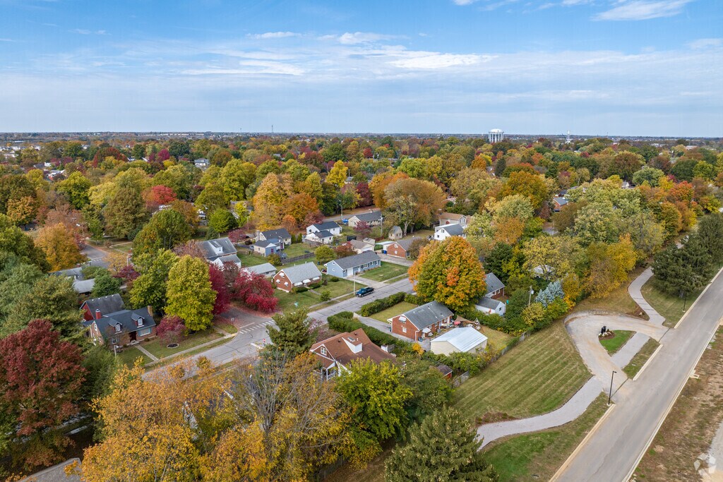 About Meadowthorpe Schools, Demographics, Things to Do