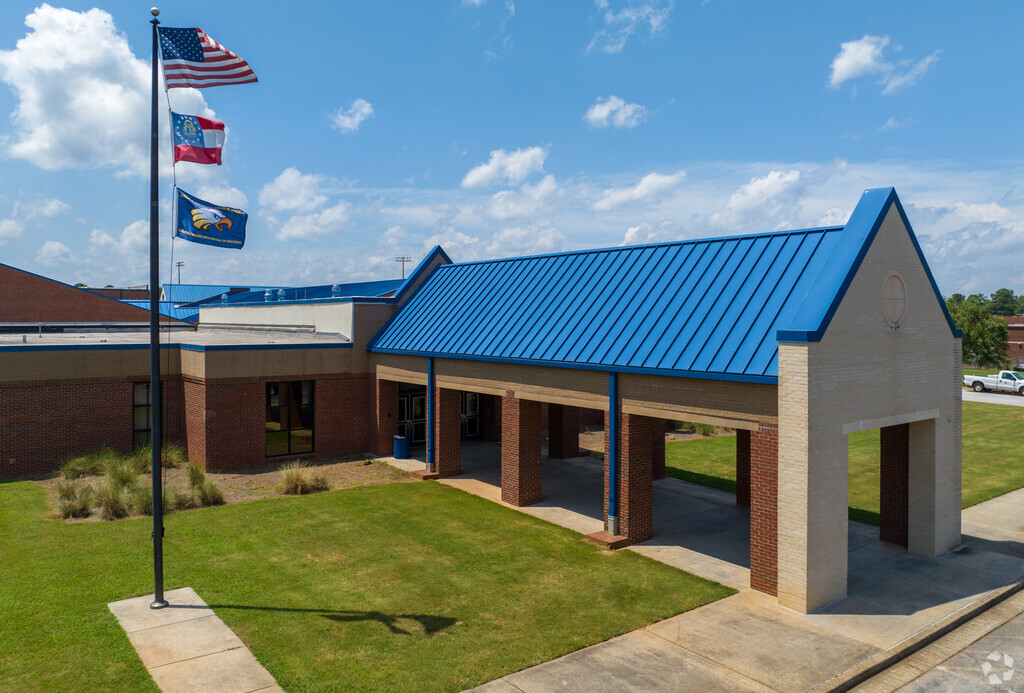 Eagle's Landing Middle School is located at 295 Tunis Rd, McDonough, GA 30253.