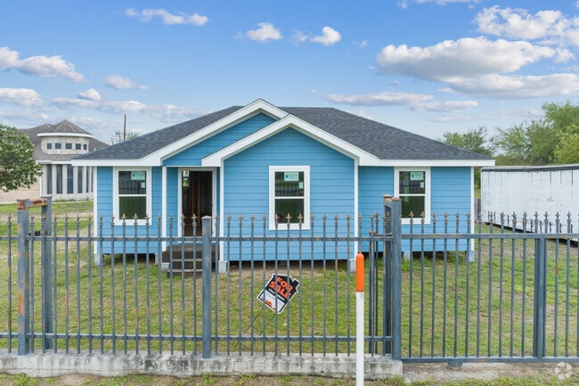 Many local homes have a beach vibe in Sullivan City.