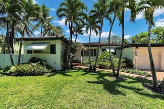 630 NE 121st St, Biscayne Park, FL 33161