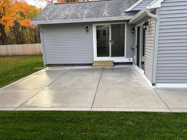 5986 Smith Rd, Syracuse, NY 13212 - photo 3