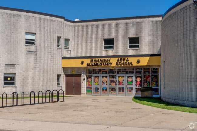 Mahanoy Area Elementary School serves grades K-6 with an overall C+ on Niche.com.