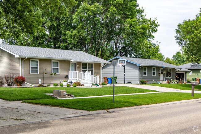 Many houses near South Dakota State University in Brookings are rented out to students, while several apartment complexes are also available.