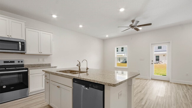 14 Rudder Ln, Freeport, FL 32439 - photo 6