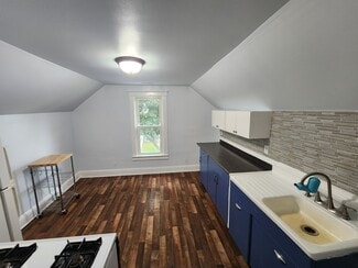 507 S Wenona St Unit 3, Bay City, MI 48706