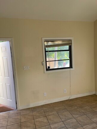 2041 Jackson St Unit 1, Hollywood, FL 33020