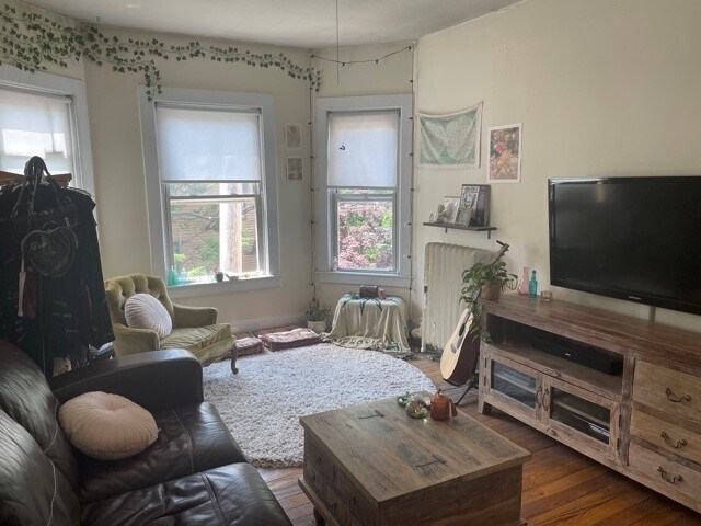 27 Forest St unit 1, Cambridge, MA 02140 - photo 4
