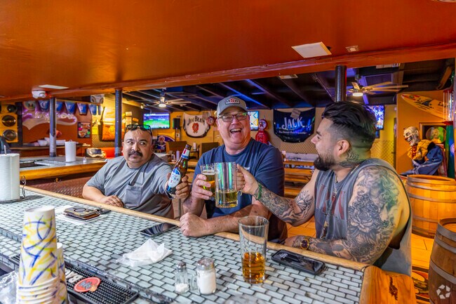 Known for its flavorful wings and diverse burger options, Amigos Burgers & Beer offers a taste of the Southwest in the heart of Southland Park.