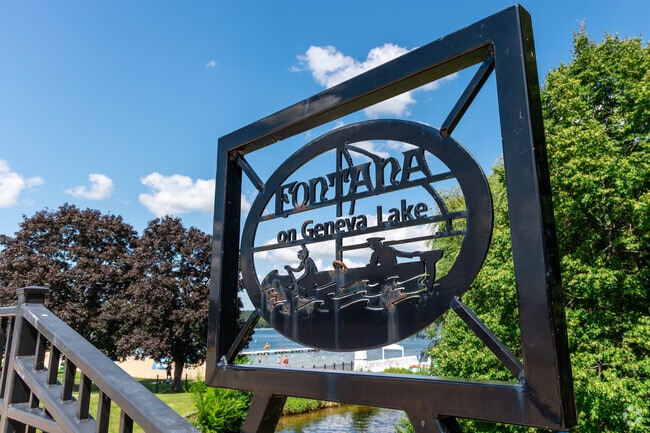Fontana-on-Geneva Lake offers residents a quiet, laid back lifestyle, with unbeatable lake access.