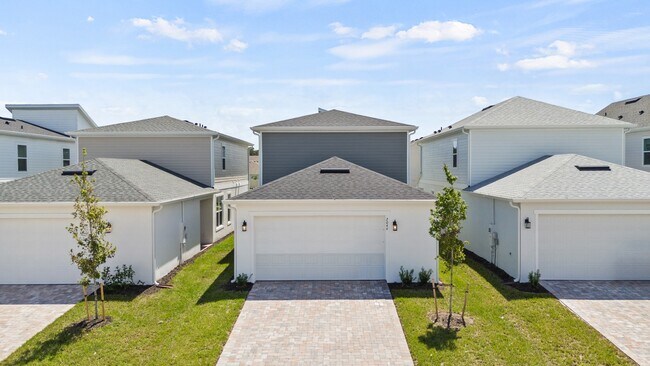 2046 Education St, St. Cloud, FL 34771 - photo 4