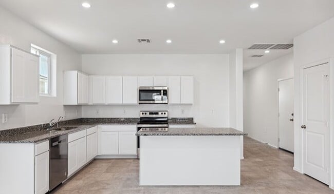 8501 W Gehrig Way, Florence, AZ 85132 - photo 5