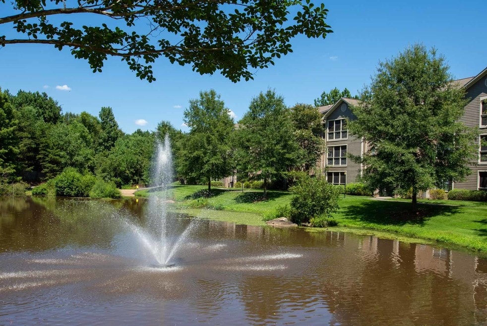 The Lakes Apartments, Columbus, GA 31909 - photo 1