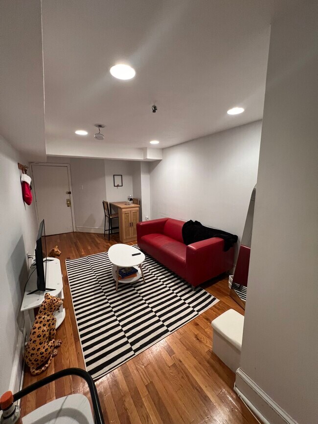 35 Westland Ave unit 12, Boston, MA 02115 - photo 5