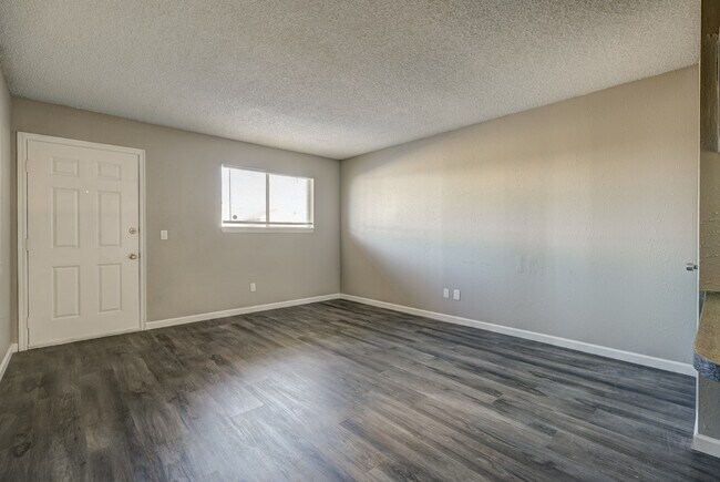 The Residences at Edmond Park, Edmond, OK 73034 - photo 5