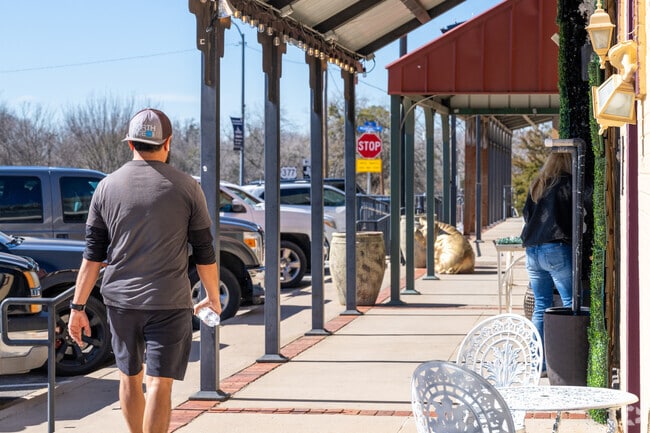 Downtown Pilot Point is the go-to spot for shopping, dining, and entertainment.
