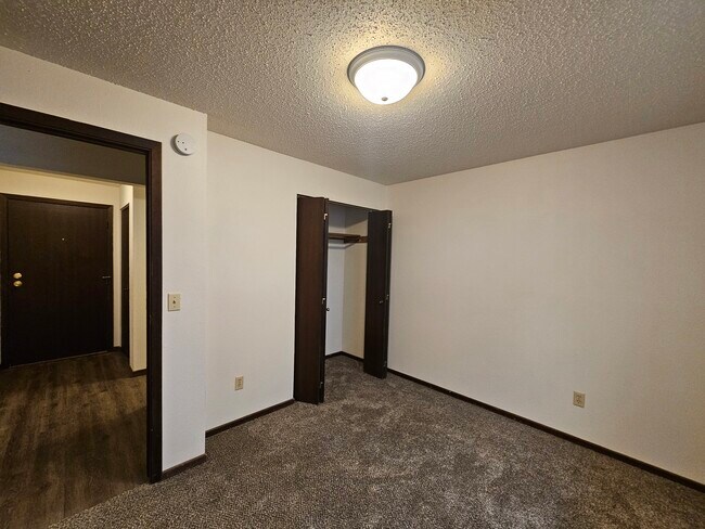 2333 Green Apartments, Fargo, ND 58103 - photo 3