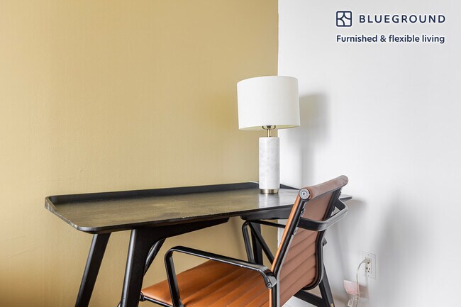 Atelier unit FL8-ID1822, New York, NY 10036 - photo 4