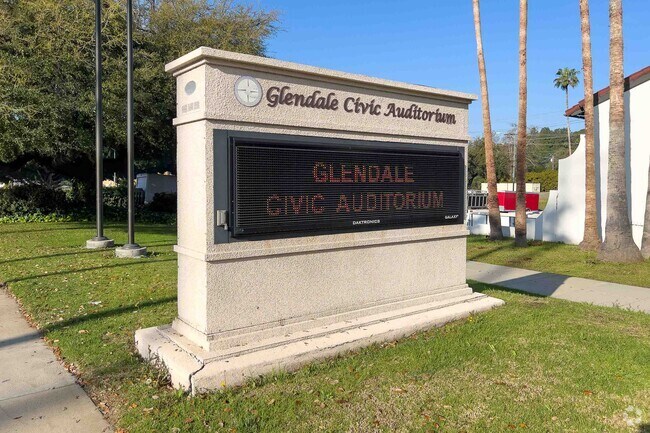 The Glendale Civic Auditorium