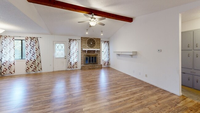 3010 Westrim Dr, Killeen, TX 76549 - photo 2