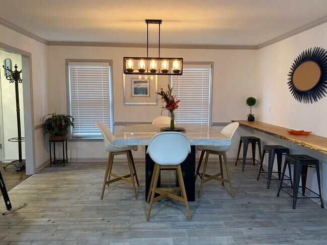 Where elegance meets everyday living — marble, metal, and modern vibes.