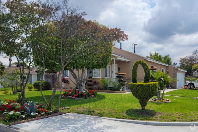 Gorgeous lawns and well-kept landscapes make La Puente a beautiful place for residents to live.