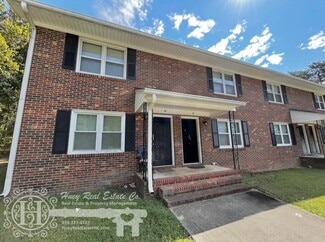296 7th St Unit 3, Yanceyville, NC 27379