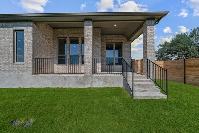 300 Ridgewell Loop, Georgetown, TX 78633 - photo 4