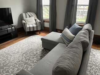 1115 Hamilton Ave Unit Upstairs, Trenton, NJ 08629