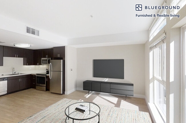 899 Morrison Park Dr unit FL1-ID10807A, San Jose, CA 95126 - photo 3