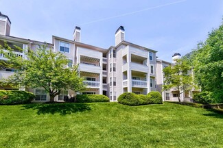 100 Red Fox Ln, Newark, DE 19711