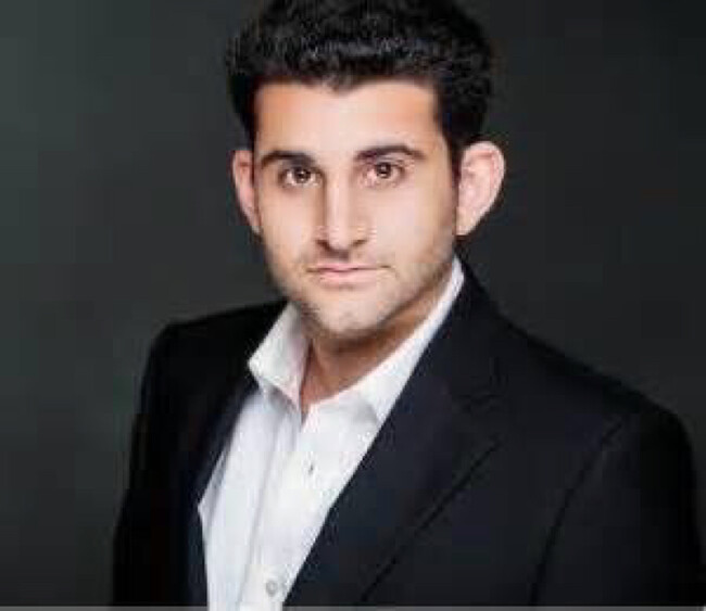 Agent Photo