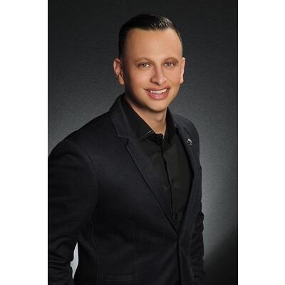 Agent Photo
