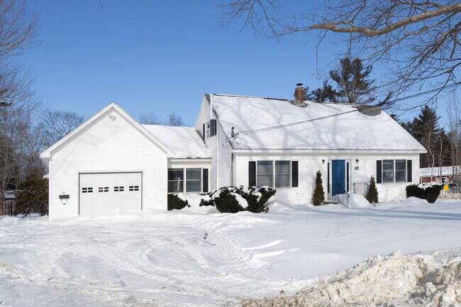 The small, yet efficient design of cape cod houses make them ideal for the sometimes harsh winters of Ellsworth.